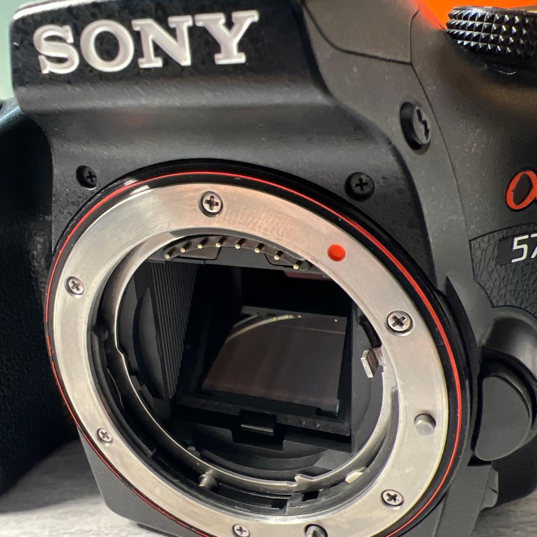 SONY α57 ※バッテリー欠品