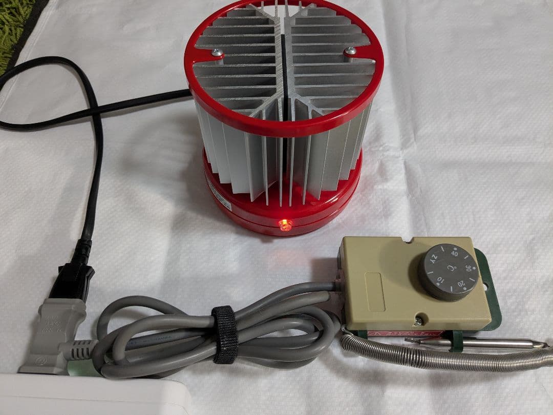 昭和精機工業 園芸温室用パネルヒーター NS-150＋サーモスタットセット