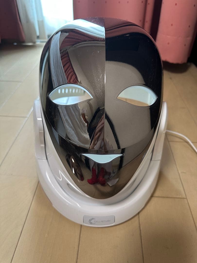 CELLRETURN PLATINUM 美顔器 日本上陸】1026個の美容LEDを搭載！サロン級美顔器セルリターン
