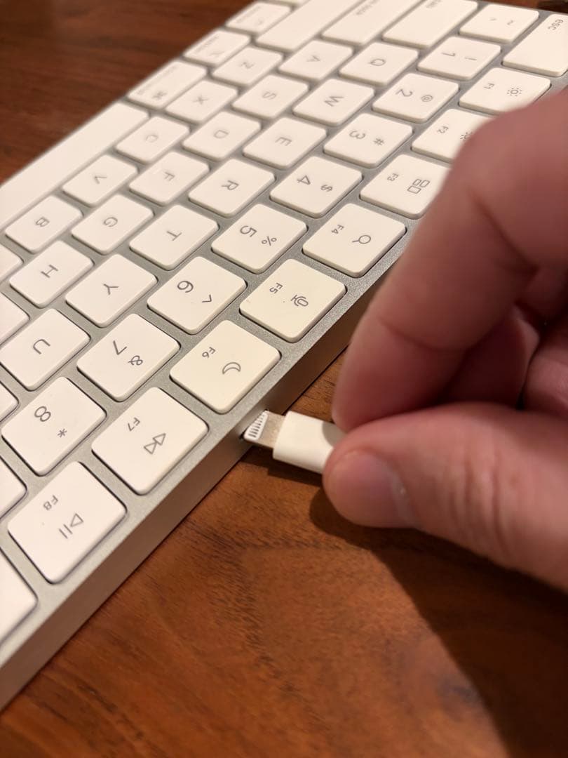 【トキ】ホワイト USB-C スリムキーボード 本体