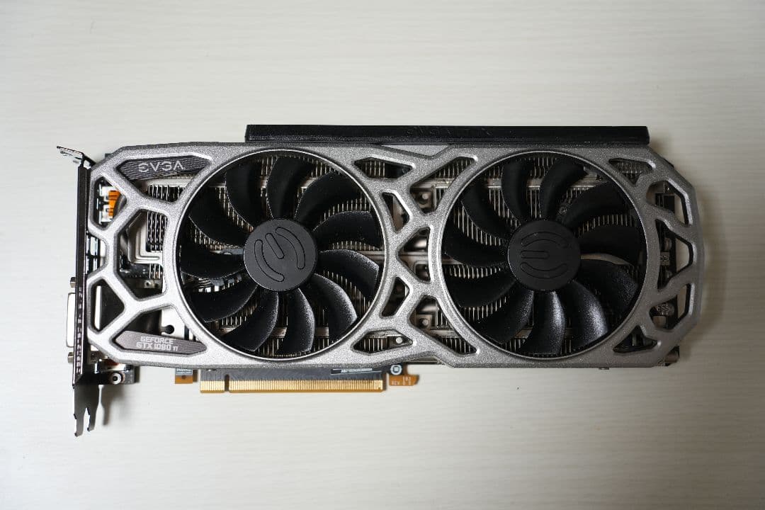 EVGA GEFORCE GTX 1080 Ti SC2 GAMING ジャンク Amazon.com: EVGA GeForce GTX 1080 Ti SC2 Gaming, 11GB GDDR5X, iCX