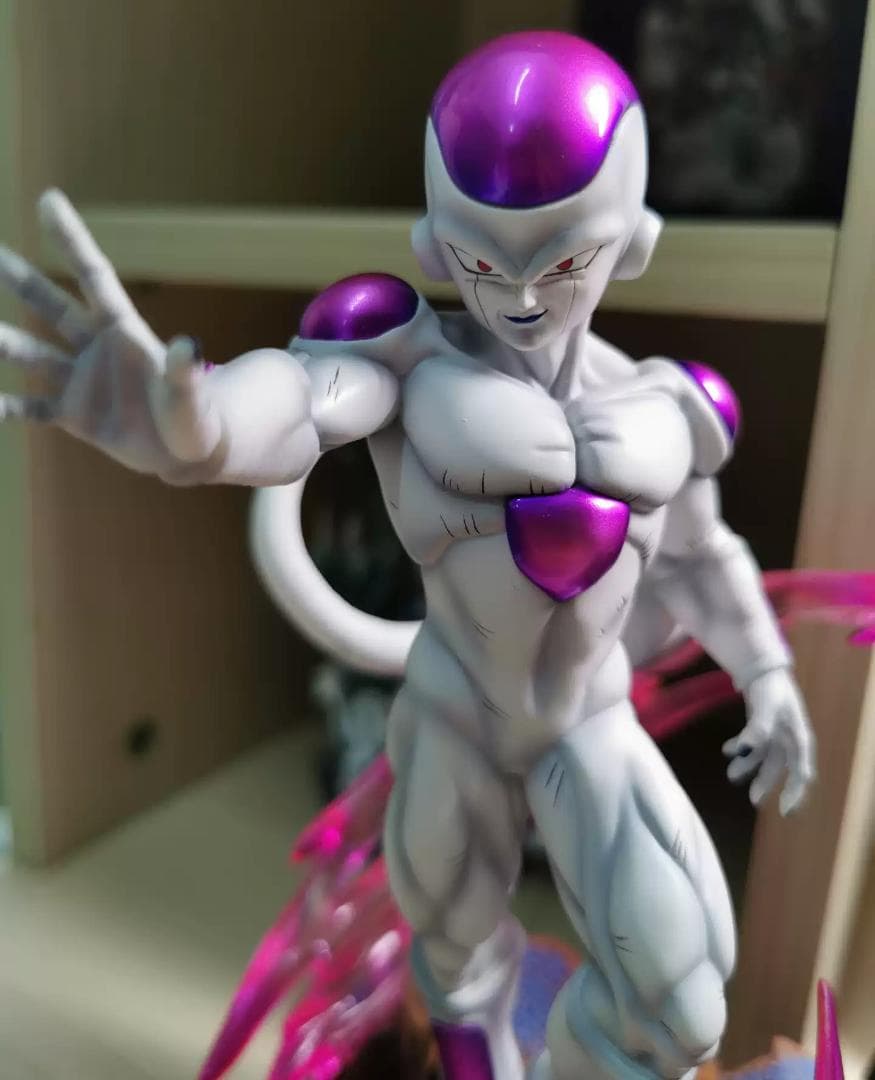 ドラゴンボール フリーザ完全体 ガレージキット フィギュア megaサイズ