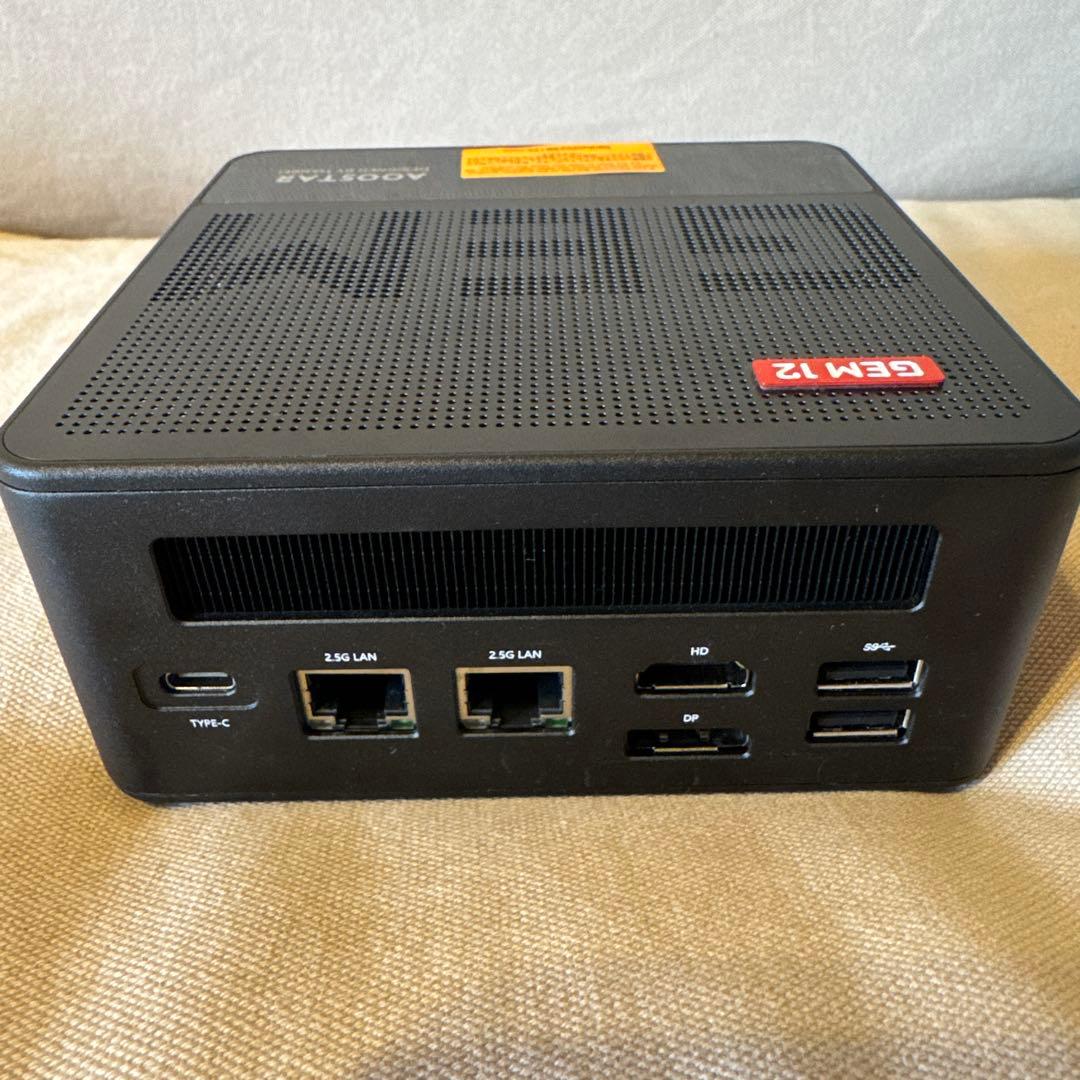 AOOSTAR GEM12（6900HX、初期化済み、おまけつき）