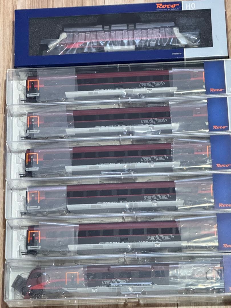 隕*郎様 最終値下げ Roco HOゲージ レールジェット DCCコントローラー 隕*郎様 最終値下げ Roco HOゲージ レールジェット DCCコントローラー