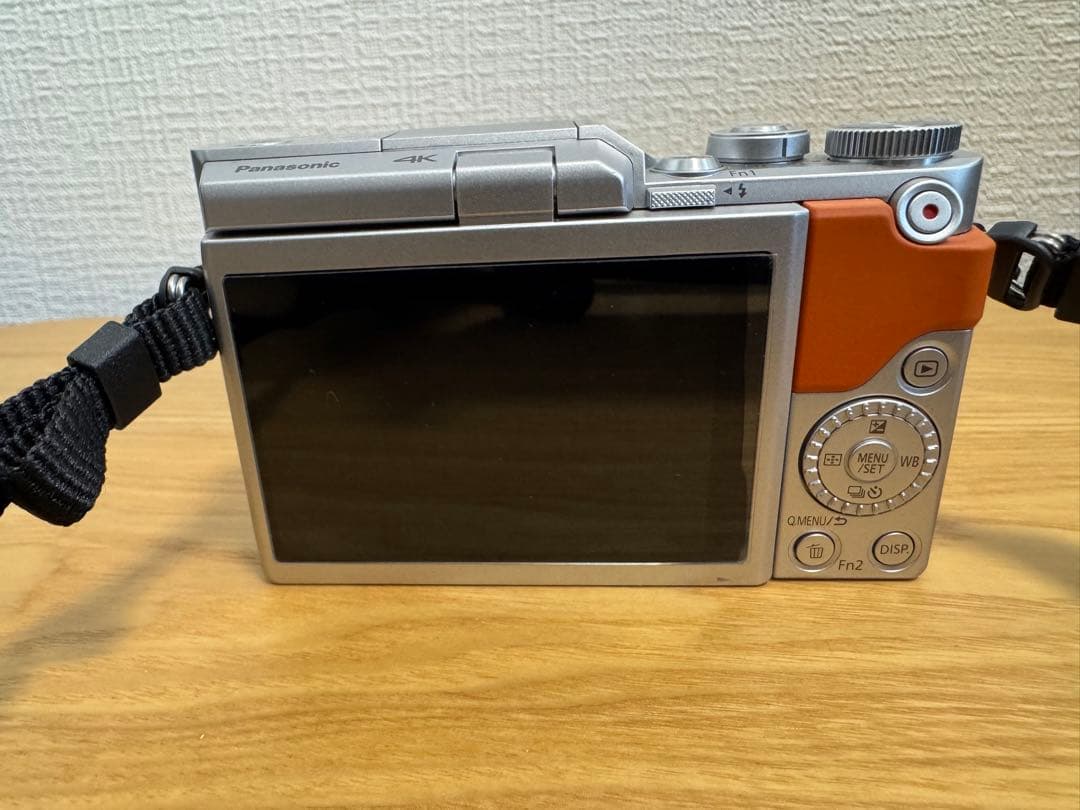 【セット売り】LUMIX DC-GF9Wオレンジボディ4K ミラーレス　一眼レフ