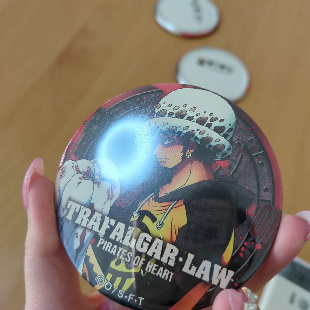 ワンピース 輩缶バッジ 脱出ゲーム ロー - メルカリ
