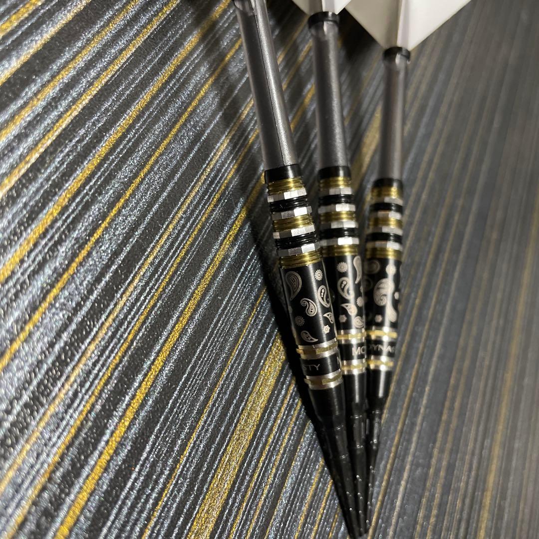 定価13800円 ソフトダーツ moya2 ペイズリー MOYA 投げやすい - メルカリ