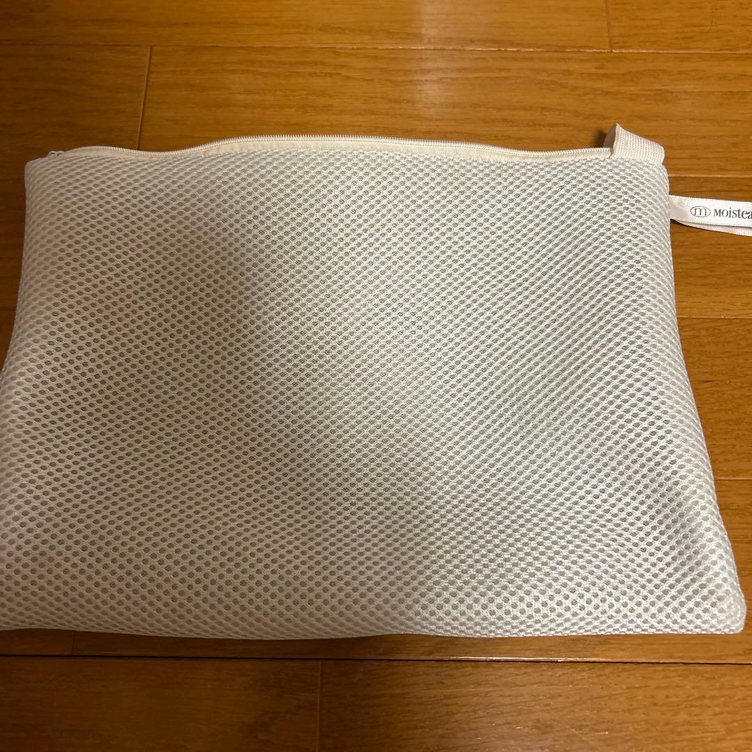 モイスティーヌ美顔器とマスク