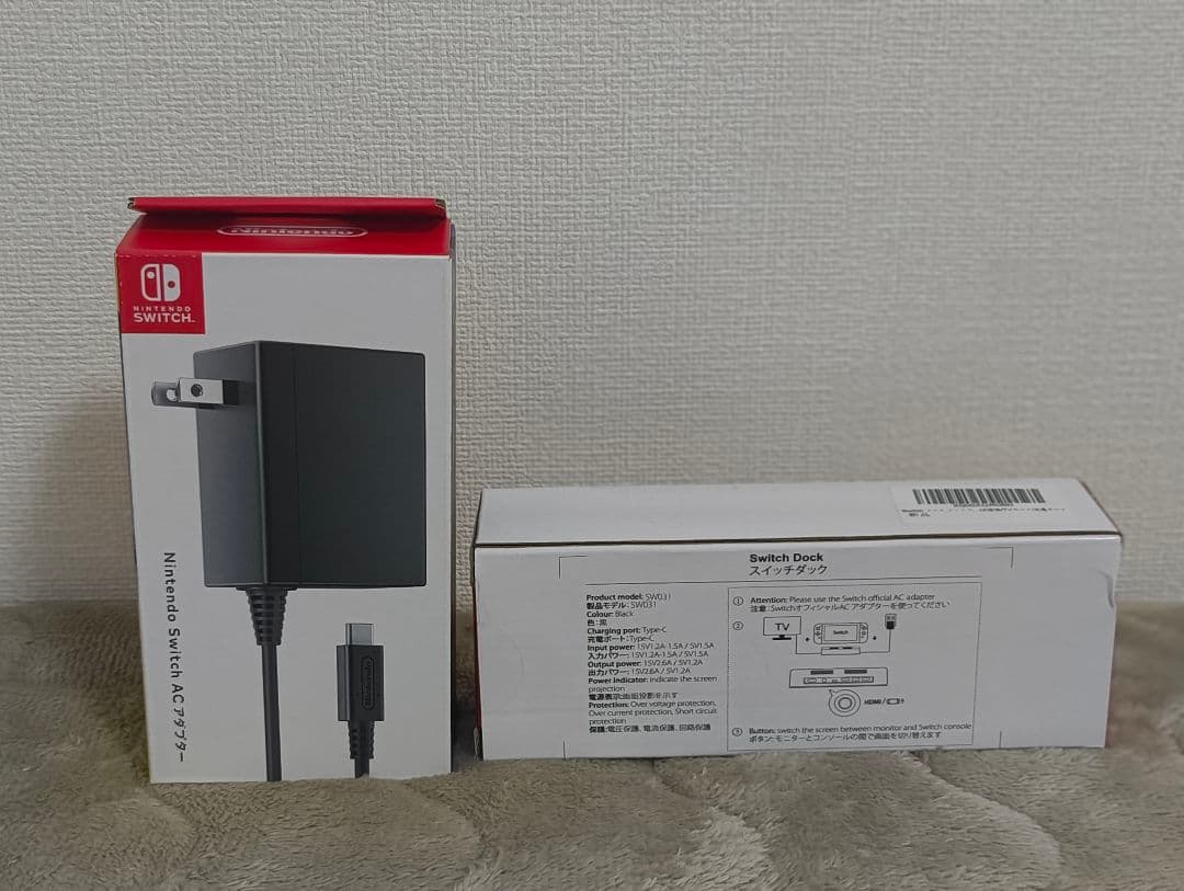 Nintendo Switch ACアダプターと非純正ドック - メルカリ