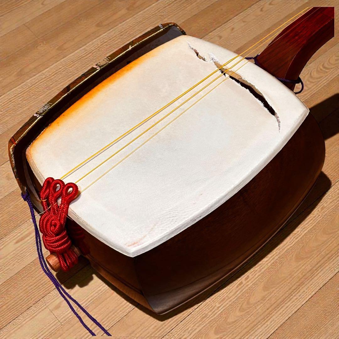 長唄三味線 中棹 硬木棹 木製糸巻・胴掛（五厘大） ハードケース付