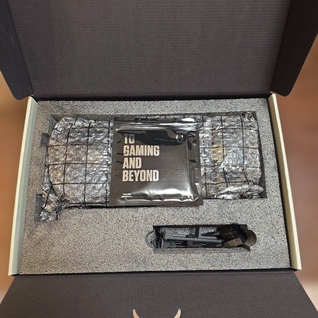 グラフィックボード・グラボ・ビデオカード ZOTAC GAMING GeForce RTX 5080 SOLID OC