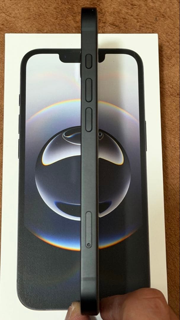 iPhone16e 256GB ブラック SIMフリー 美品