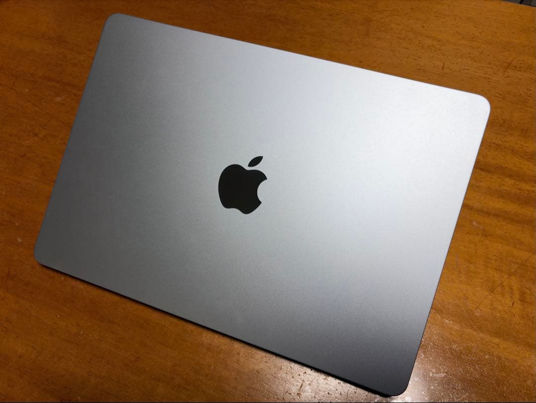 Apple MacBook Air M2 16GB 512GB GPU10コア