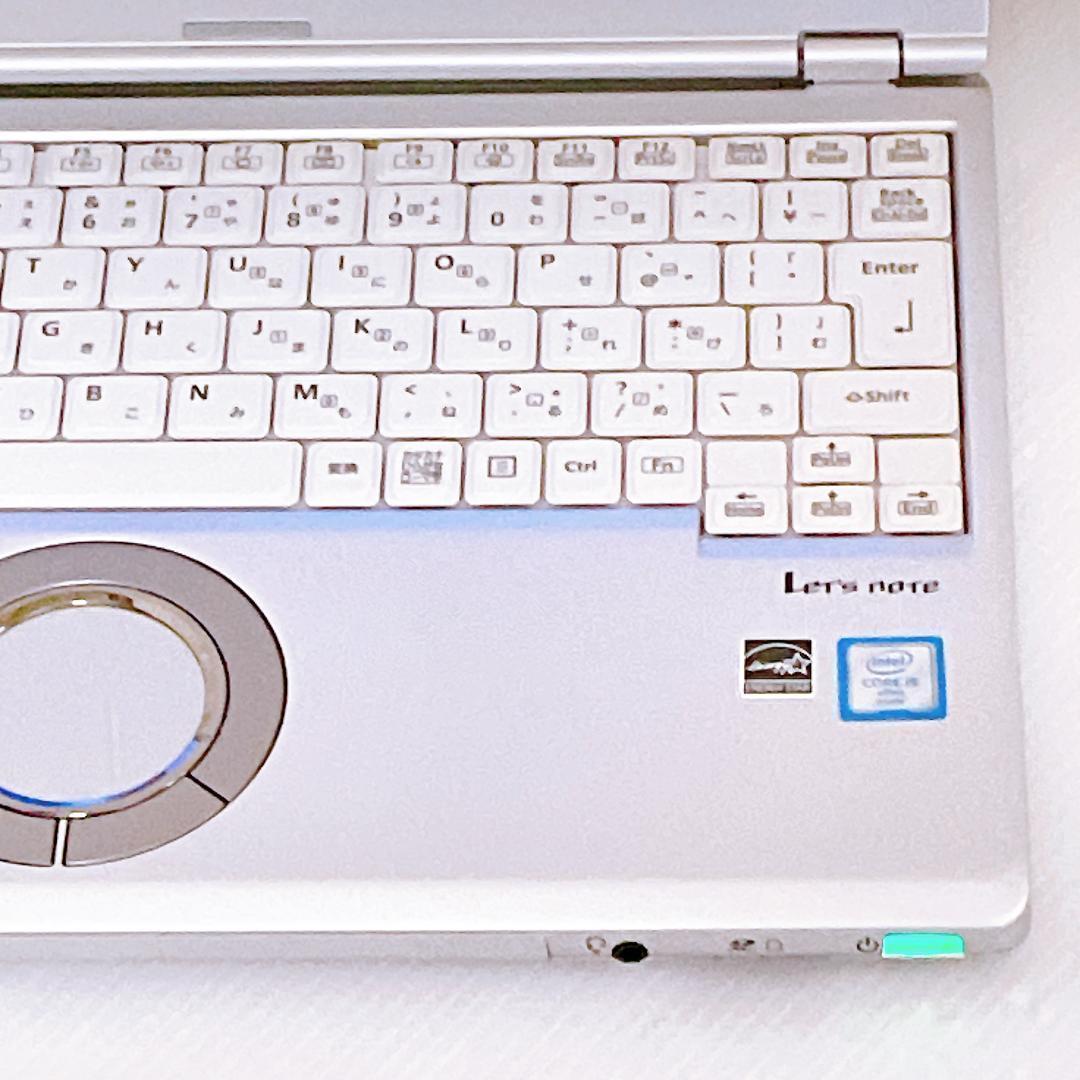 軽量 0.8kg SSD モバイル ノートパソコン パナソニック レッツノート