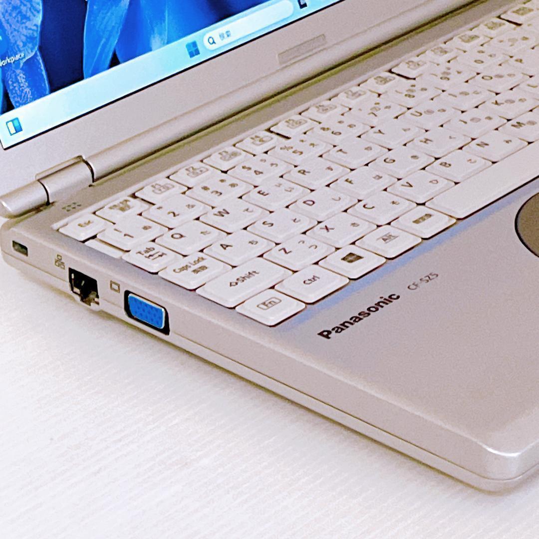 軽量 0.8kg SSD モバイル ノートパソコン パナソニック レッツノート