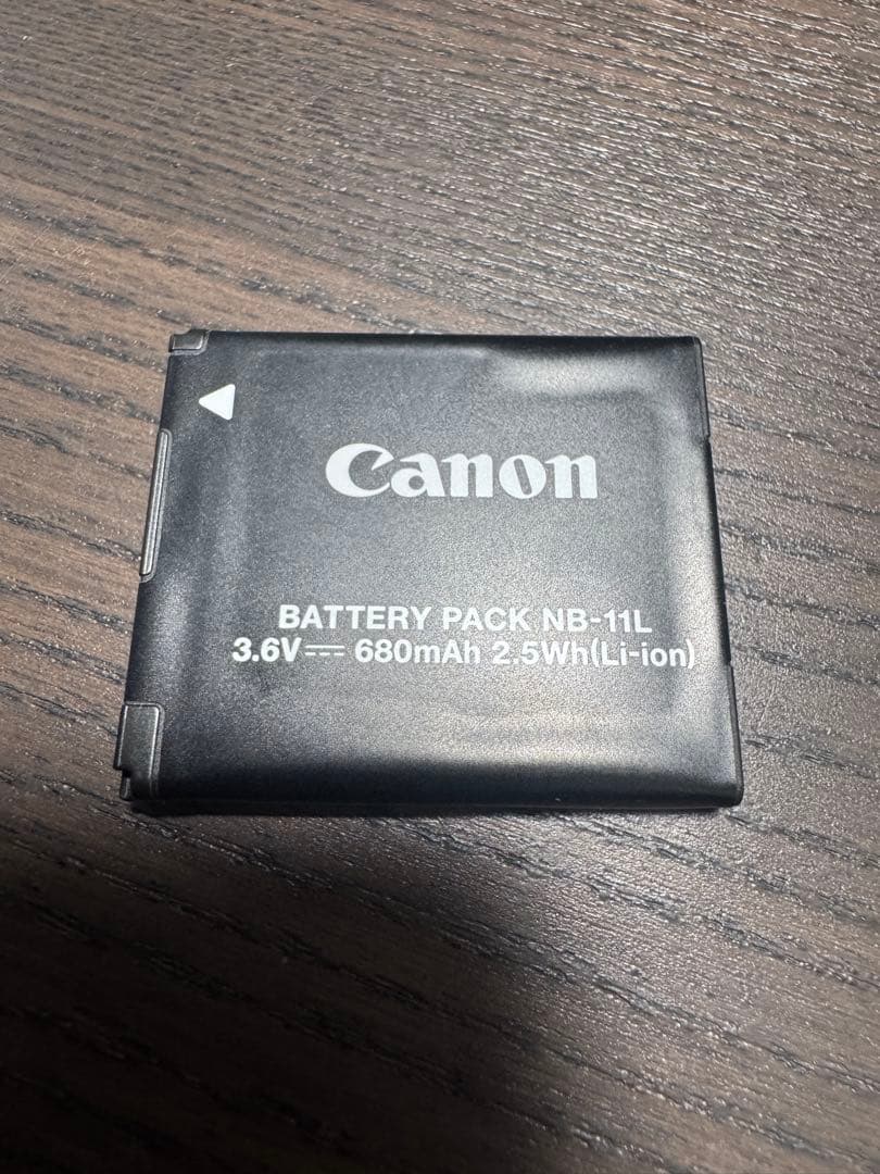 Canon IXY210 シルバー コンパクトデジタルカメラ