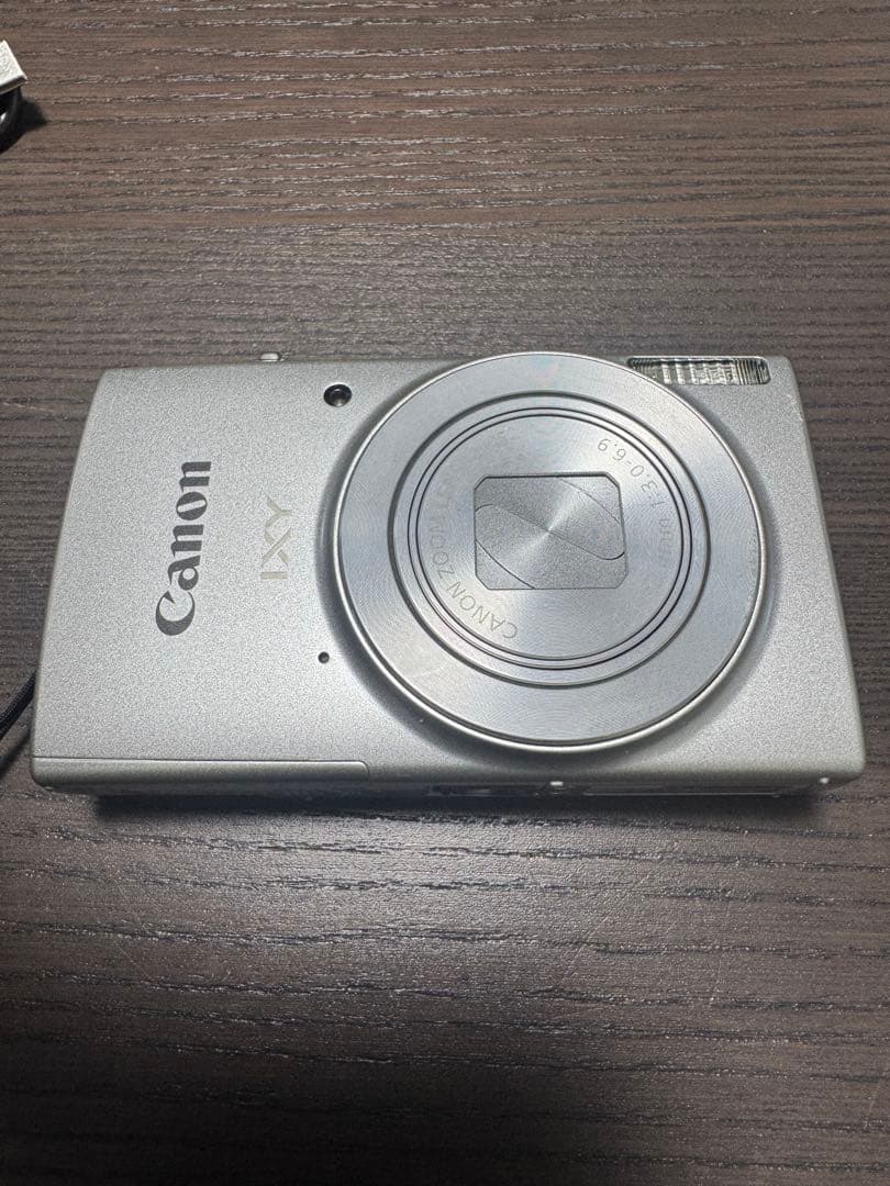 Canon IXY210 シルバー コンパクトデジタルカメラ