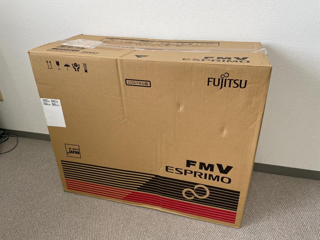 ESPRIMO WF2/C2（FMVWC2F2BD）27型オールインワンPC