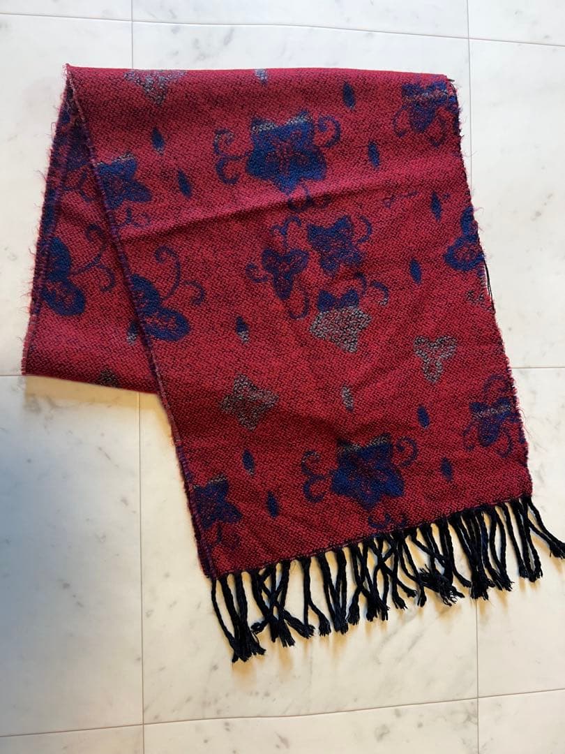 Izax Valentino フラワーパターンマフラー - メルカリ