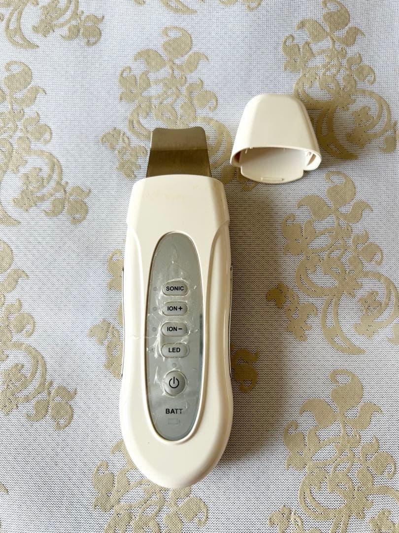 美顔器 ドクターアリーボ&角質除去