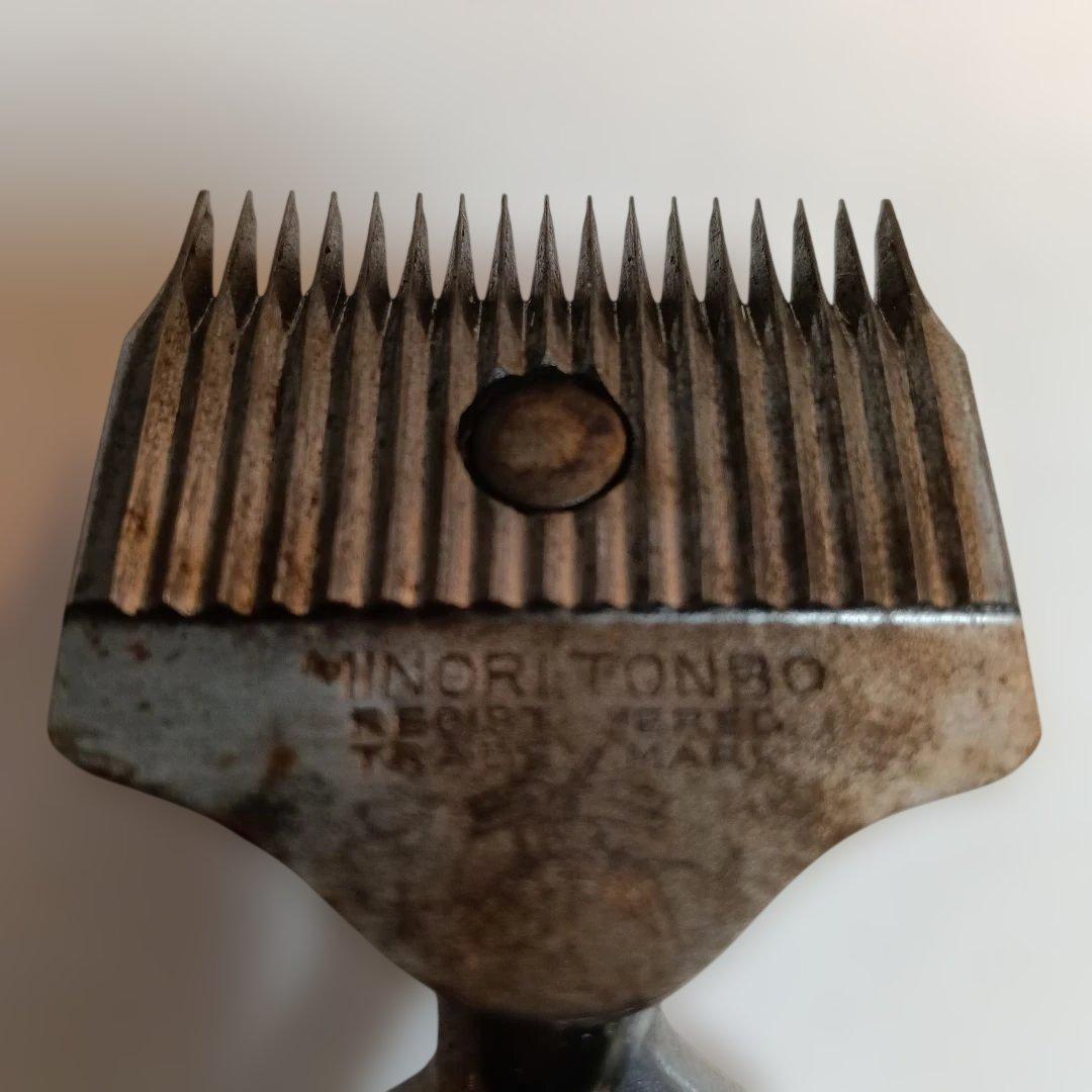 209.MINORITONBO 手動バリカン極小品、良く切れ味あり - メルカリ