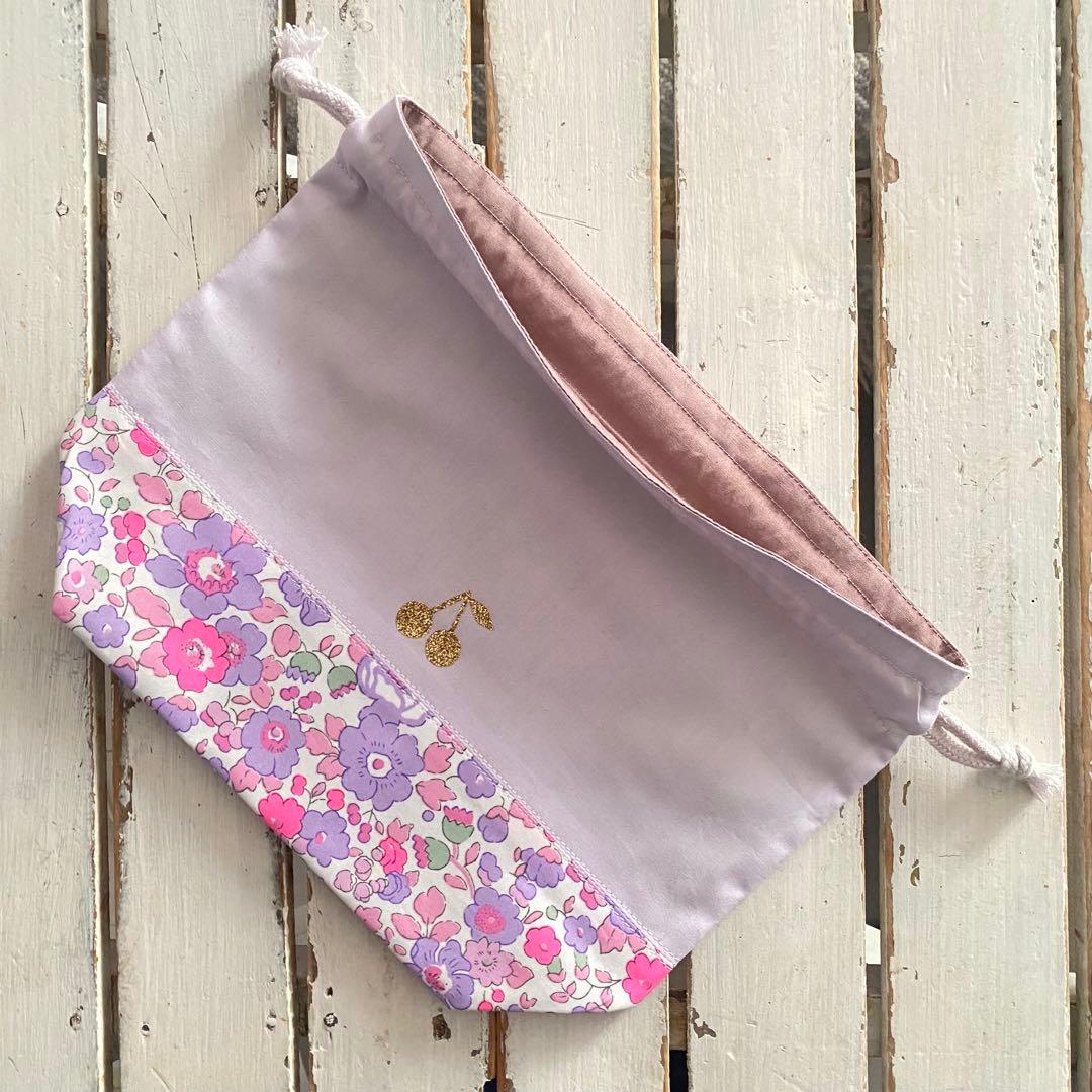 yoko.i様⭐︎リバティプリント使用×さくらんぼワッペン入園入学 確認