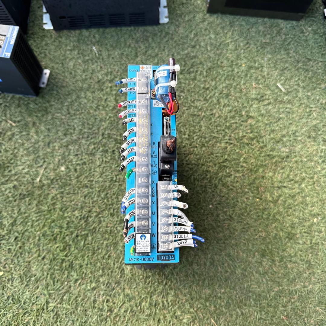 SANYO DENKI Toyoda MC1K-U030V サーボ アンプ 山洋電気 ACサーボアンプ QS1A05AN0KE08AR0 | 保守部品.com