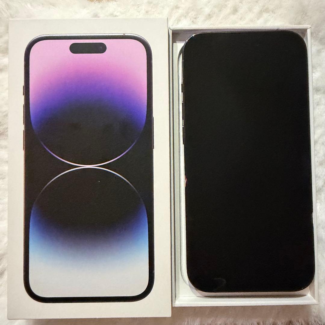 Apple iPhone 14 Pro 本体