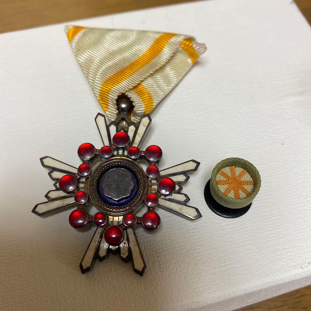 勲五等瑞寶章（ずいほうしょう）略綬 ケース付き 保管品 戦時中の旧