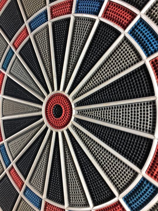 メダリスト社製 業務用ダーツマシン 特大液晶モニター搭載 - メルカリ