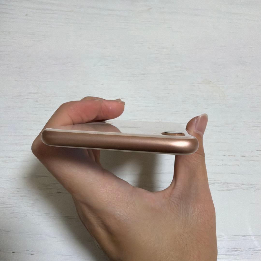 iPhone8 ゴールド 64G