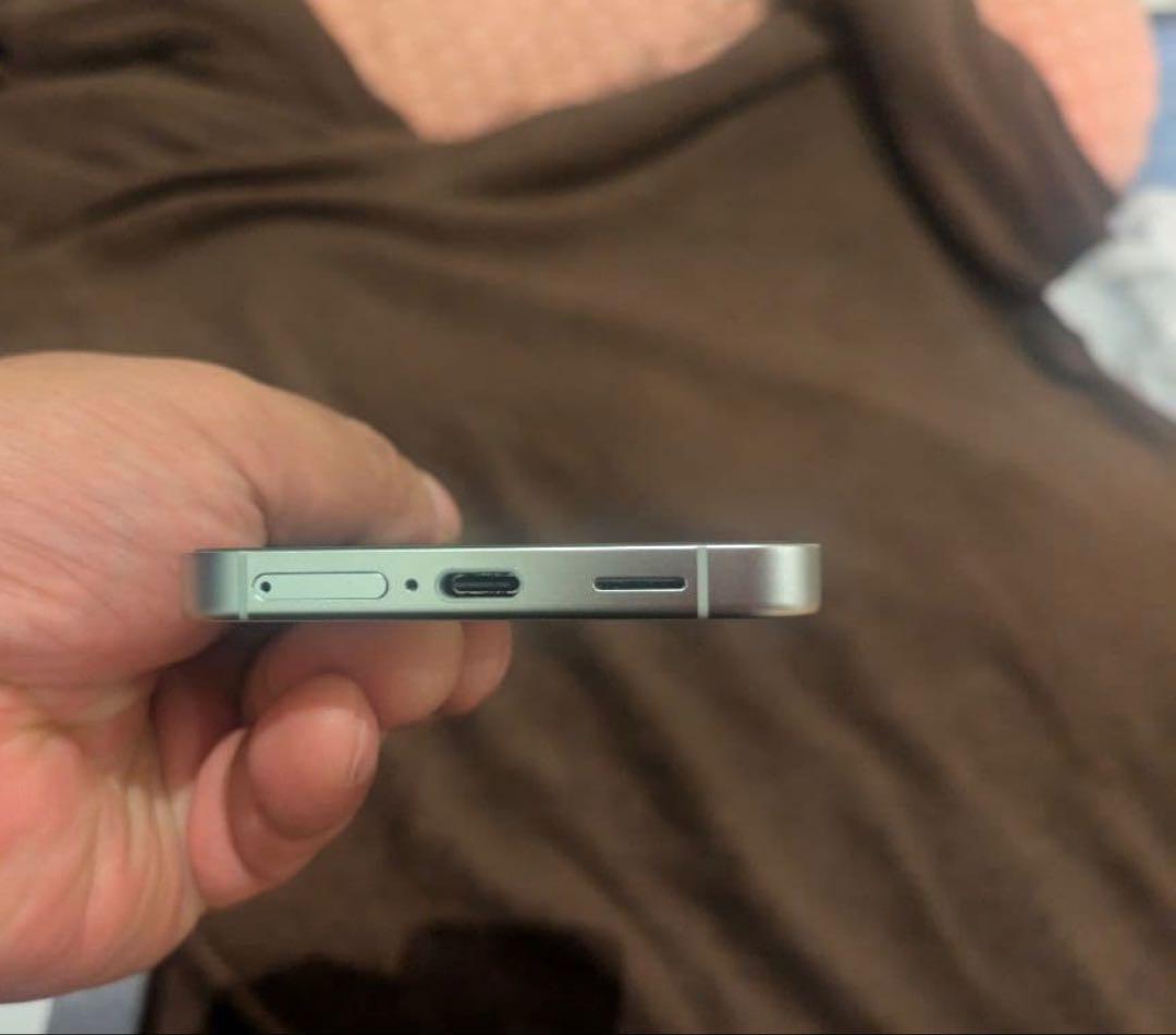 Samsung Galaxy S24 シルバー 本体 韓国版256GB