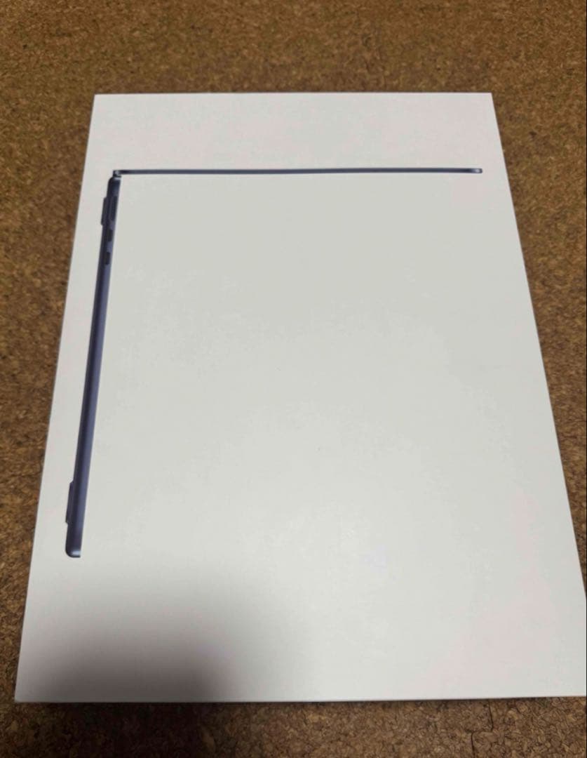 送料込み未使用Apple13インチMacBook Air本体