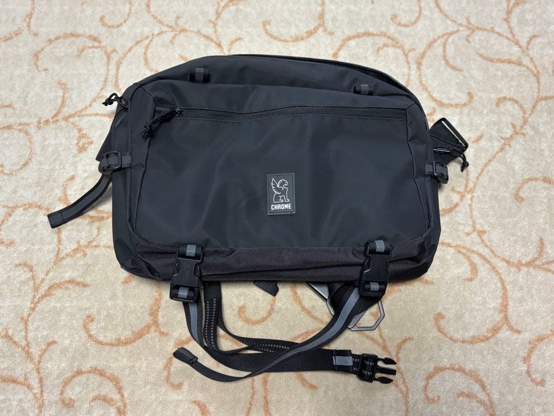 CHROME カデット マックス 15L 防水 Kadet Max Sling