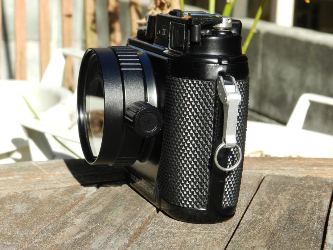 Nikonos II Nikkor 35 2.5 フィルムカメラ 黒　水中