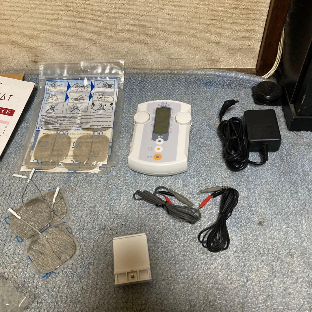 EMS SHAPE BEAT 美顔器