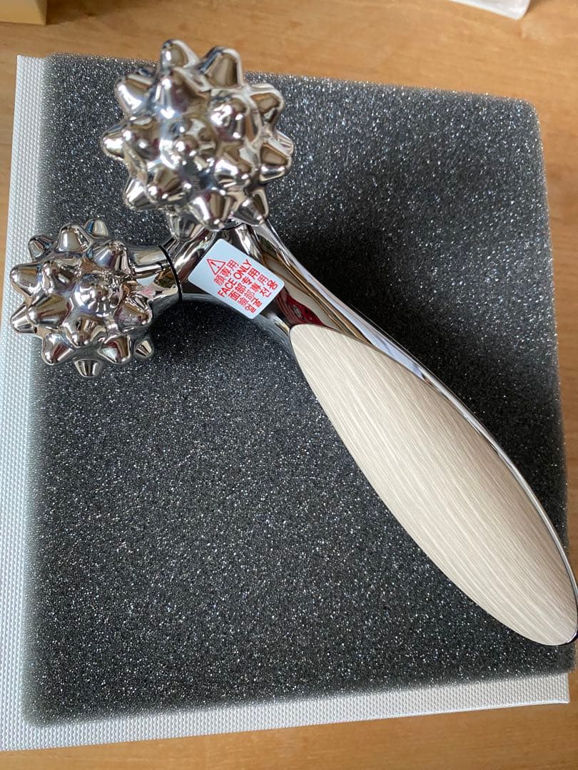 新品ReFa リズムRHYTHM美顔ローラー ダブルローラー限定カラー