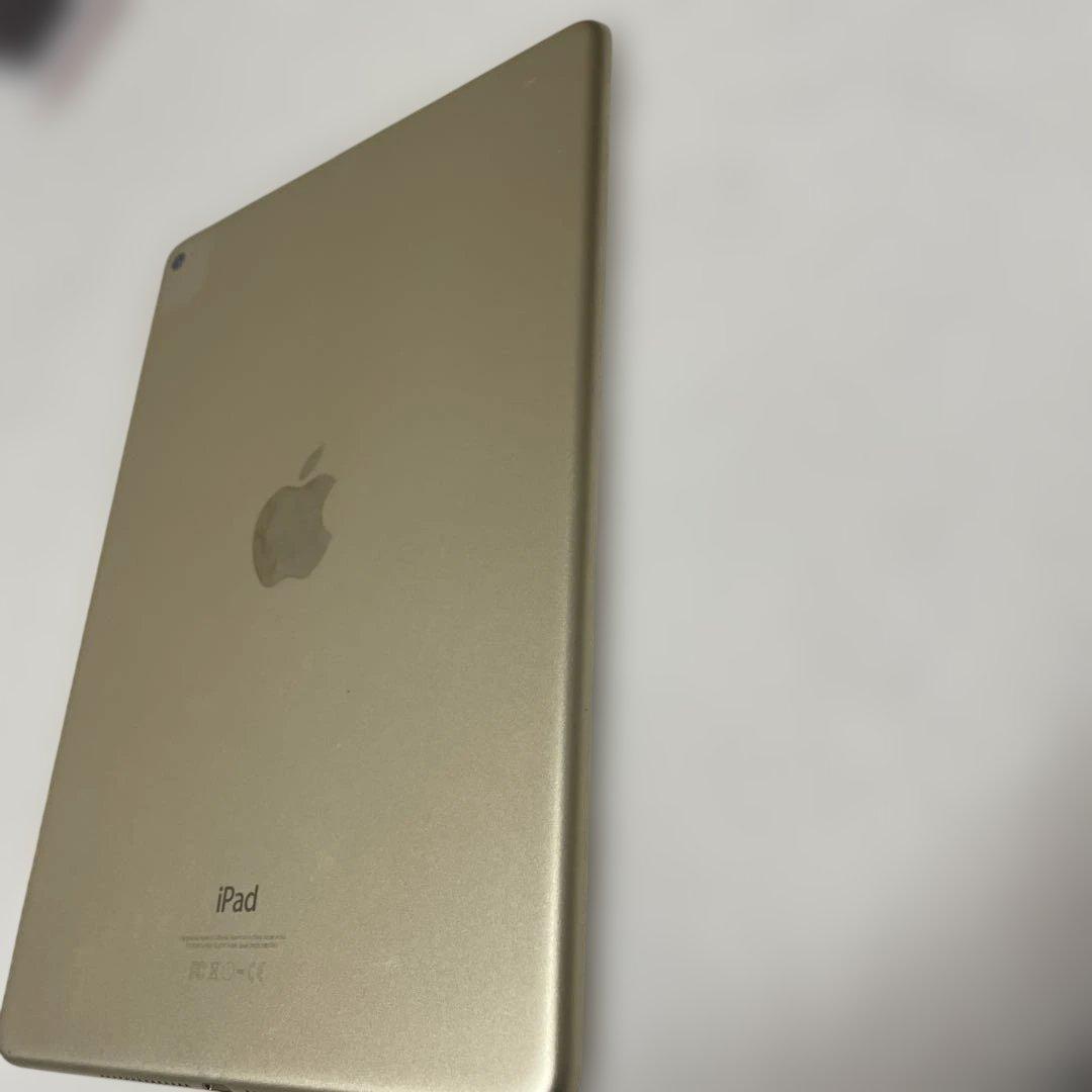 R*s様 Apple iPad Air 2 128GB ホワイト　バッテリー97