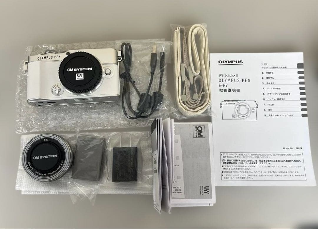 512129 OLYMPUS PEN E-P7 14-42mm EZレンズキット