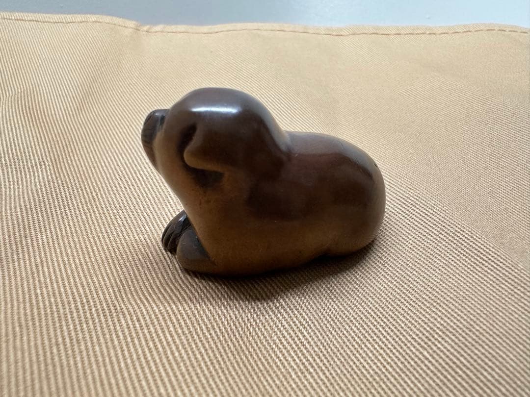 根付(netsuke)】犬を連れた旅人の根付江戸時代