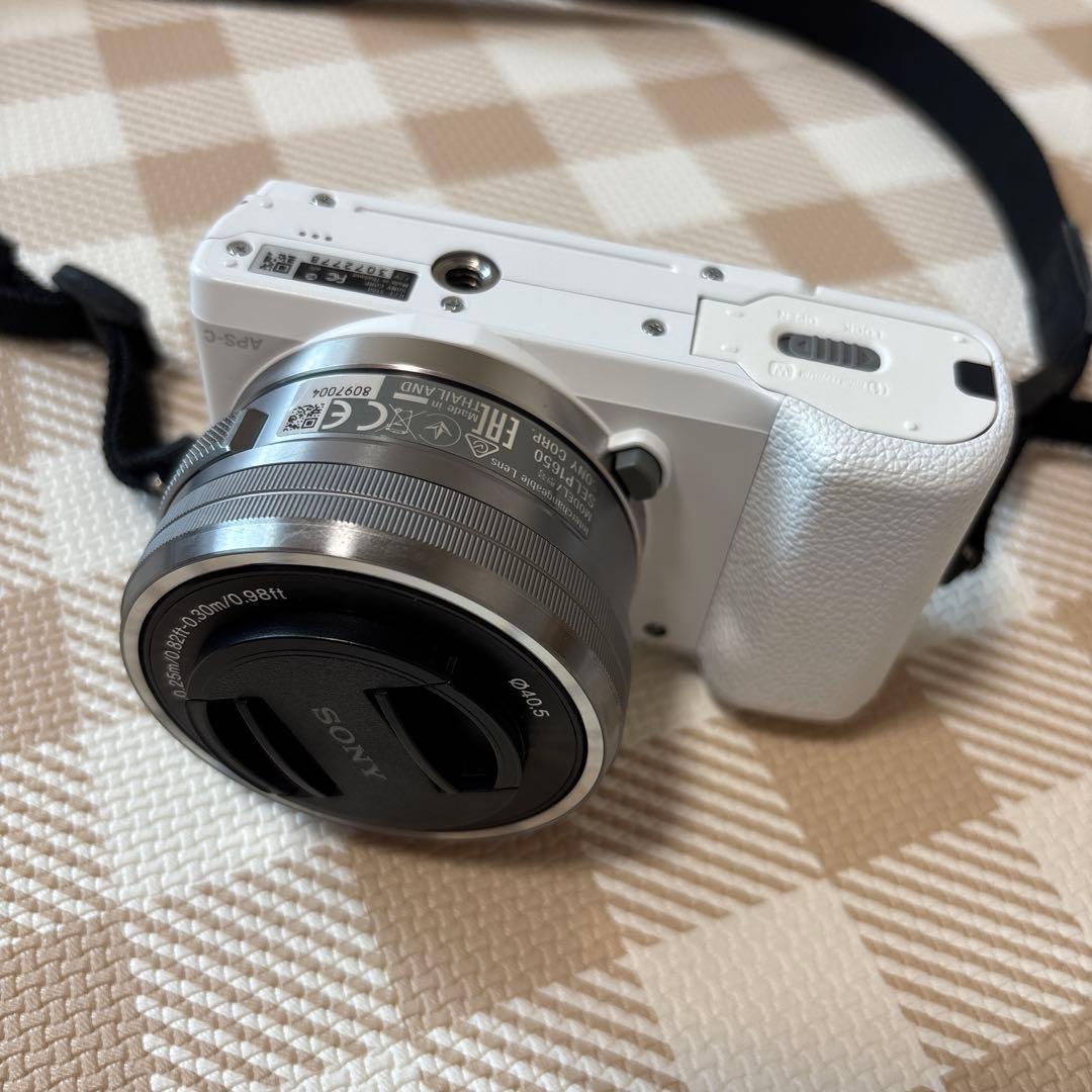 SONY α5100 ミラーレスカメラ ホワイト