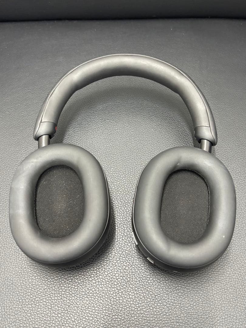 SONY WH-1000XM5ワイヤレスヘッドホン ブラック ケース付き