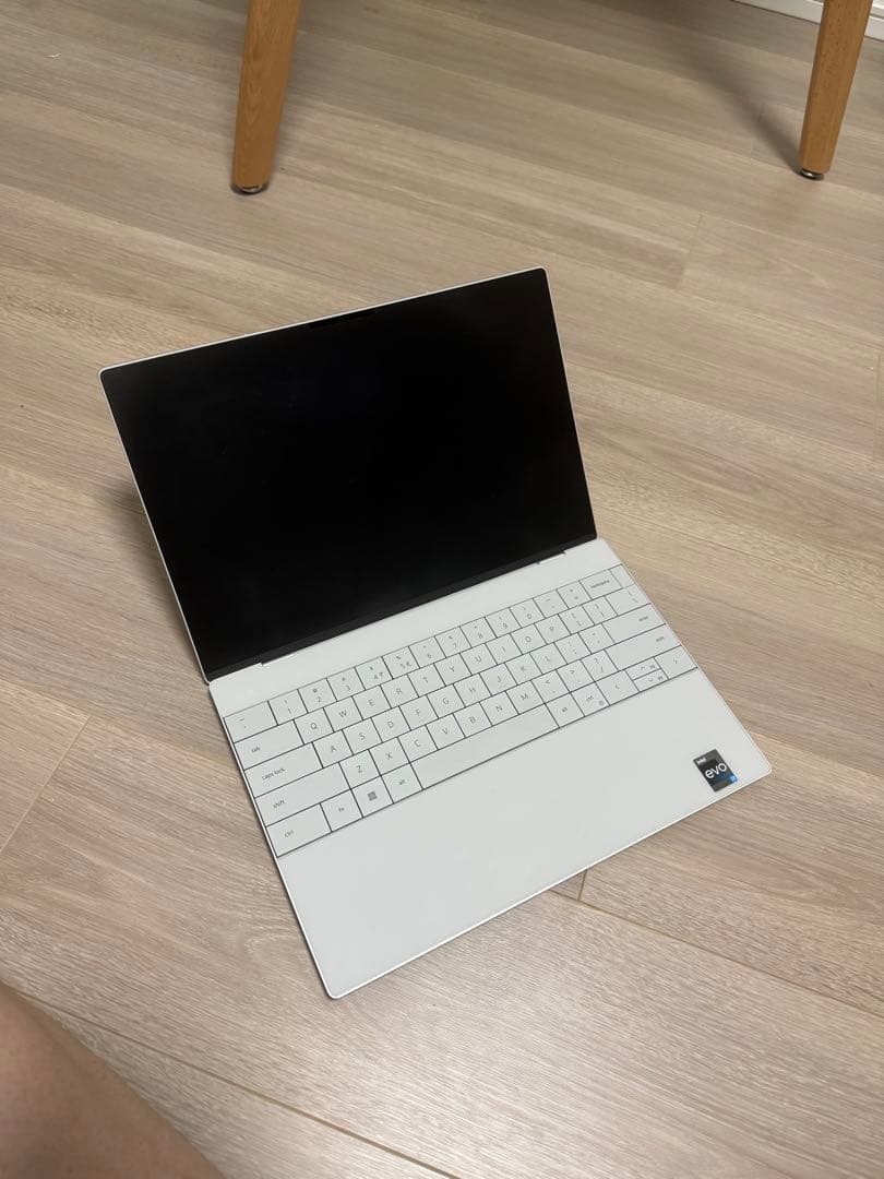 DELL XPS 13 plus 9320 シルバー ノートPC