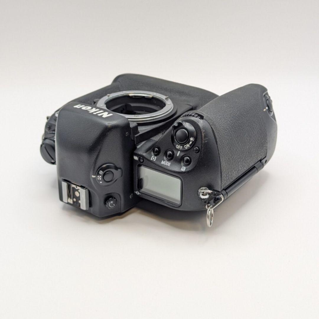 美品 Nikon F5 ボディ MF-28 マルチコントロールバック