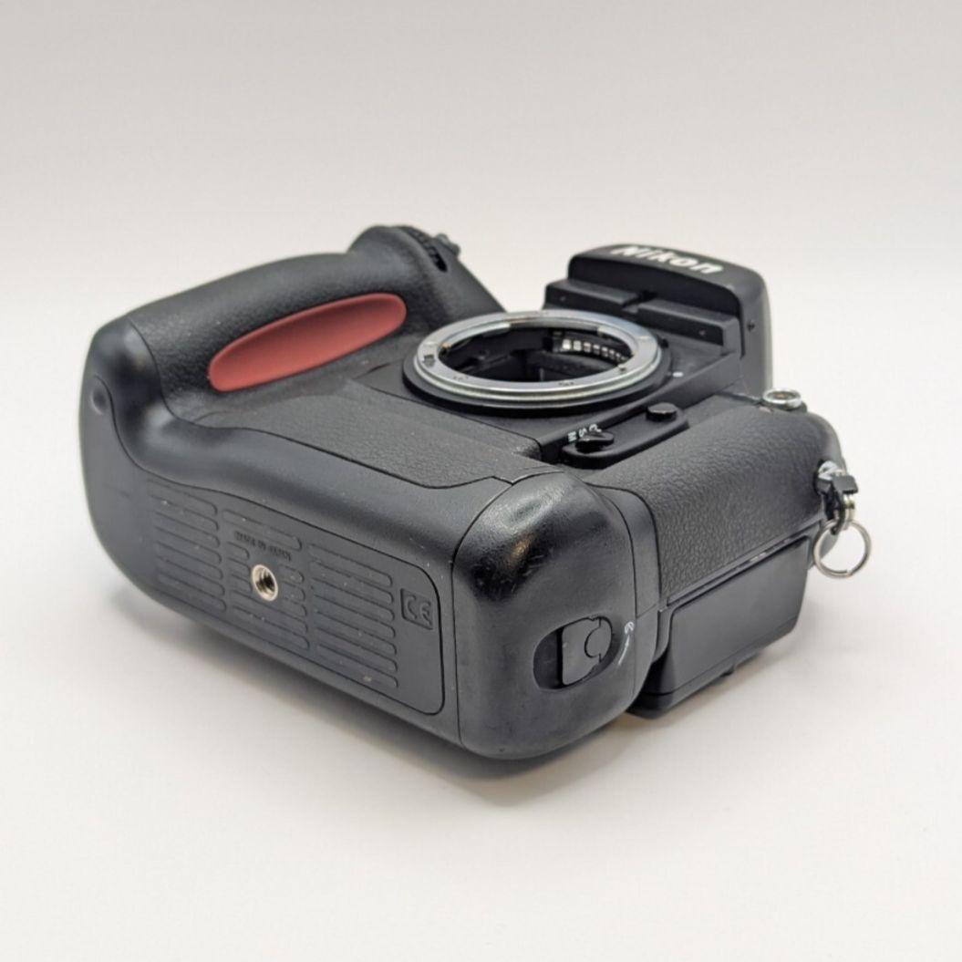 美品 Nikon F5 ボディ MF-28 マルチコントロールバック