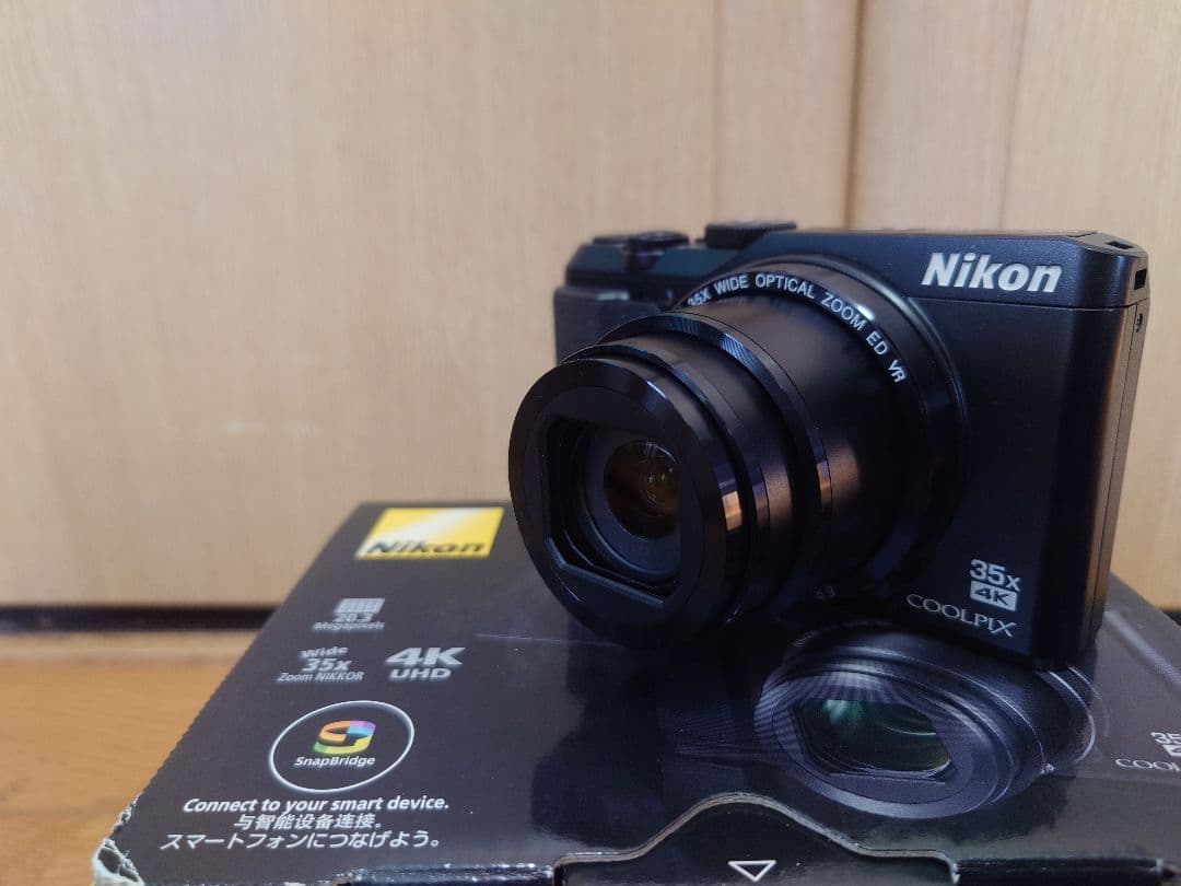 Nikon COOLPIX A900 ケース付
