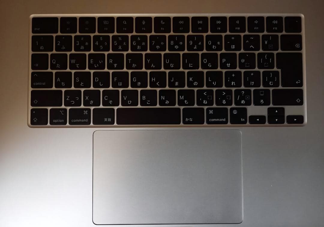 MacBook Air 15インチ M3/24GB/1TBシルバー 放電12回