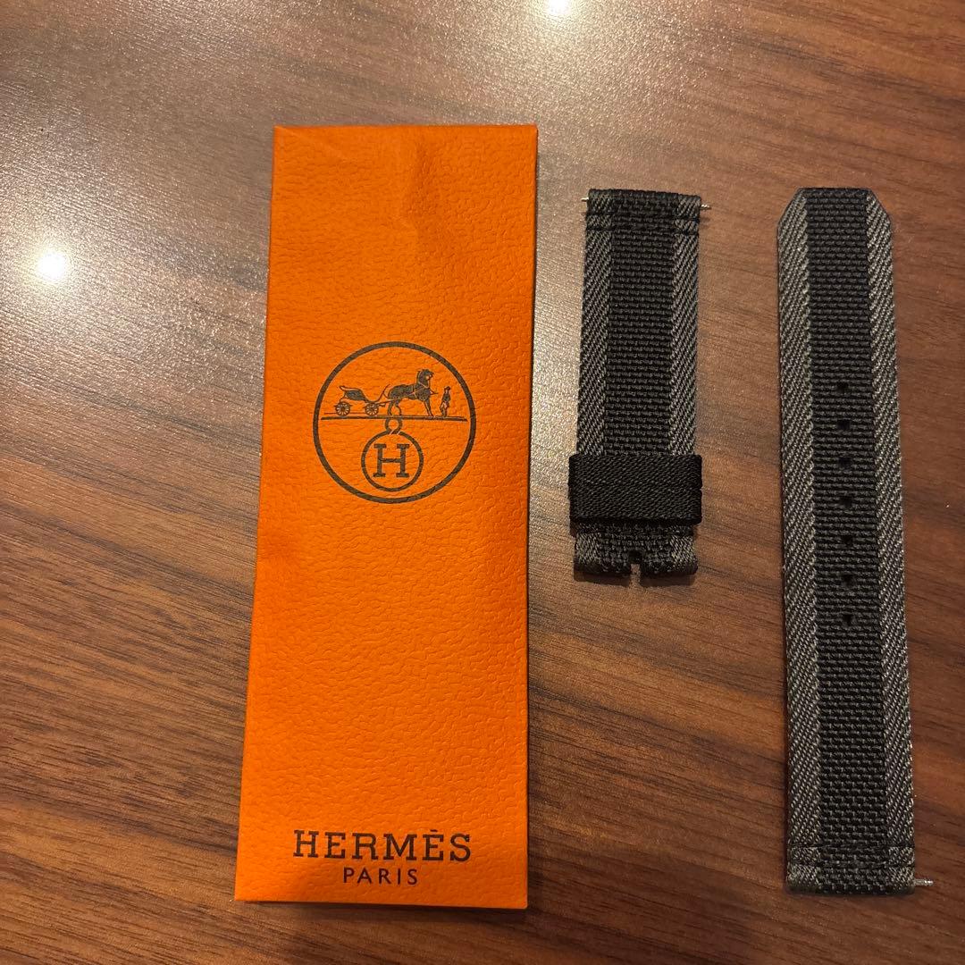 HERMÈS H08ブラックナイロンベルト 専用袋付き HERMÈS H08ブラックナイロンベルト 専用袋付き - メルカリ