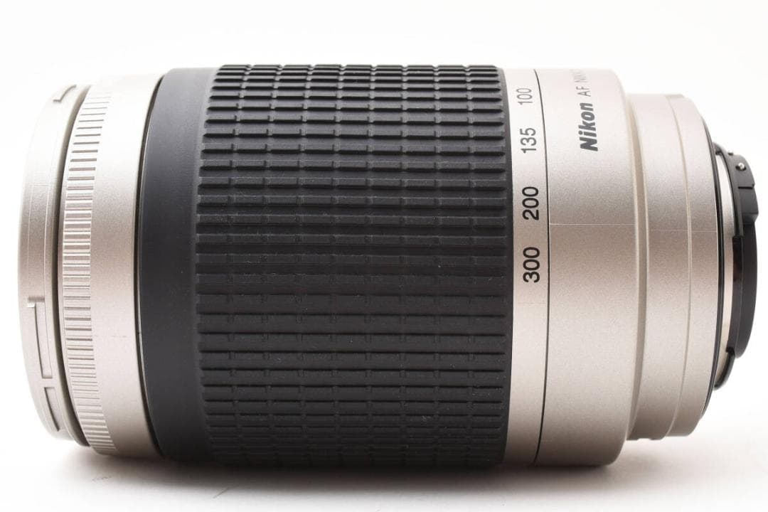 ★極上品★ニコン Nikon 70-300mm f4-5.6 シルバー 677