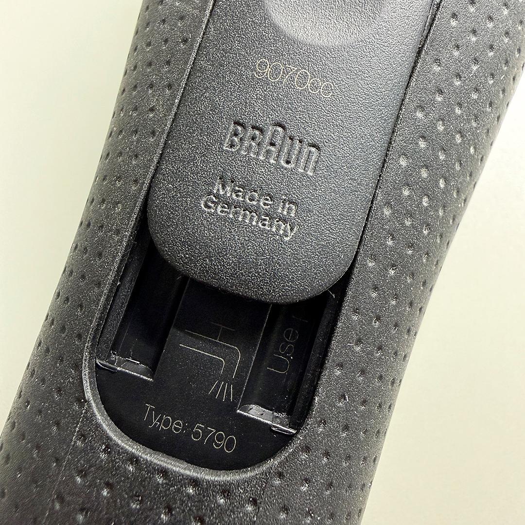 美品ブラウン防水BRAUNシェーバー シリーズ9 9070cc(5790) - メルカリ